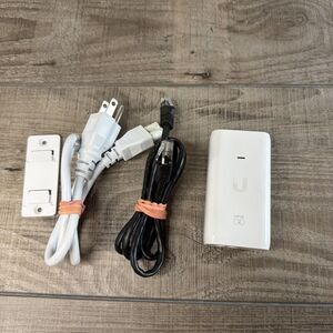 48V POE Injector Ubiquiti Unifi U-POE-AF GIGABIT Power Supply GP-V480 032G